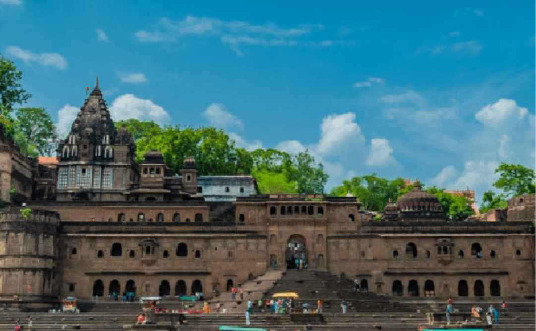Bhopal to Mandleshwar