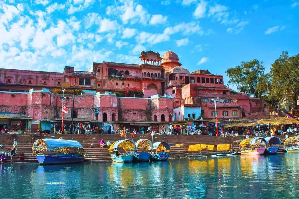 Bhopal To Chitrakoot Taxi Service